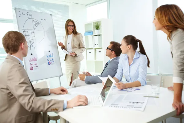 chef-de-projet-communication-ISCOM.jpg