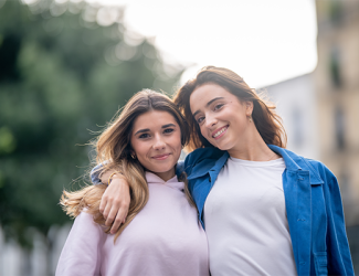 Étudiants ISCOM Toulouse en formation marketing