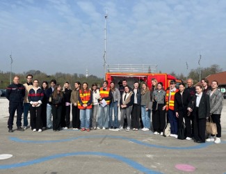 Couverture - Lille-école de communication - challenge comdecrise