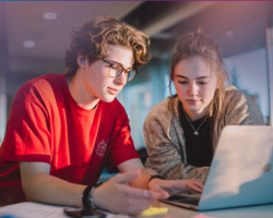 deux-etudiants-mba-communication-iscom