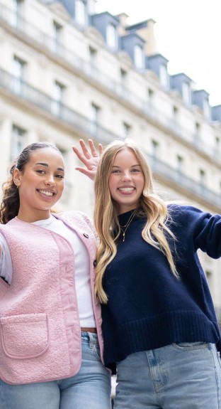 Etudiants Bachelor communication globale ISCOM Nice