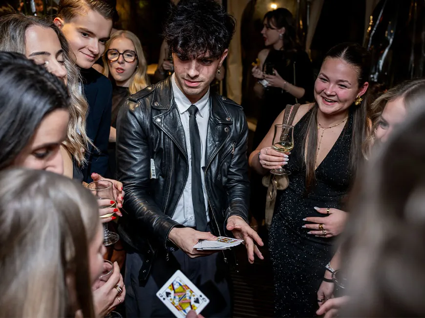 donovan-iscom-lyon-etudes-communication-bachelor-mba-marketing