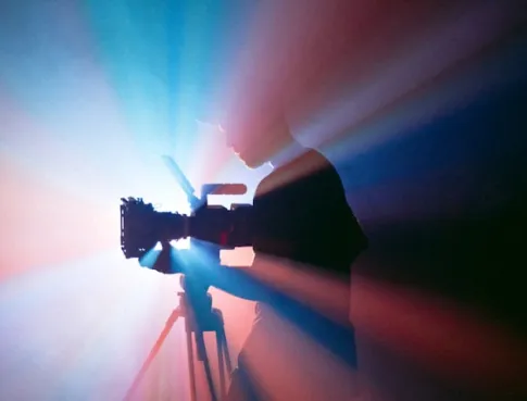 Après l'école de publicité : les débouchés et métiers qui recrutent