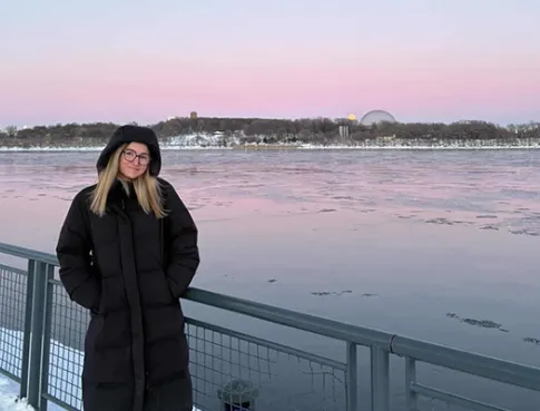 Destination le Canada pour Lilou ! 