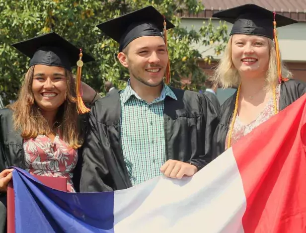 COMMENCEMENT-CEREMONY-AT-WINTHROP-UNIVERSITY-