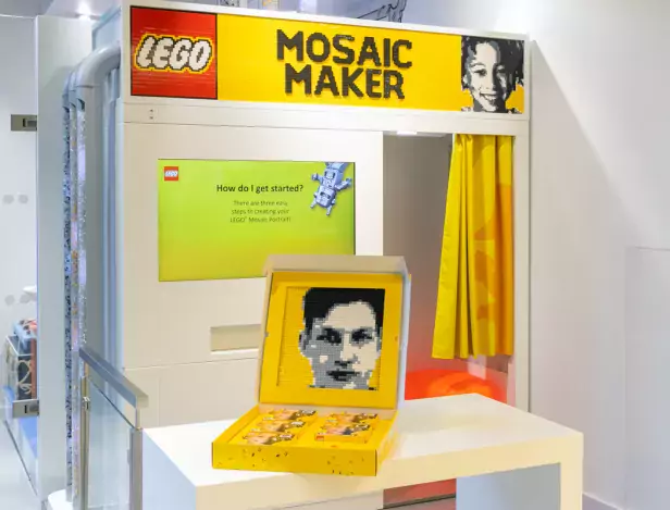 LEGO-Mosaic-Maker