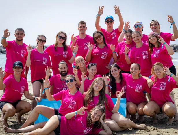 etudiants-ISCOM-Montpellier-ecole-de-marketing-evenement-solidaire-24h-Saint-Pierre