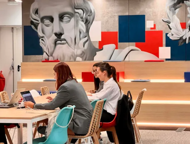 ISCOM-Nice--la-com-et-le-marketing-après-le-bac